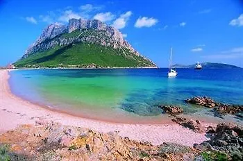Elisart Πανσιόν 2*